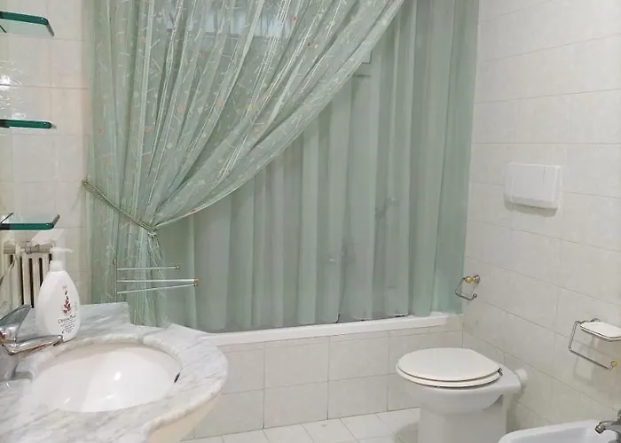 Dream House Apartment